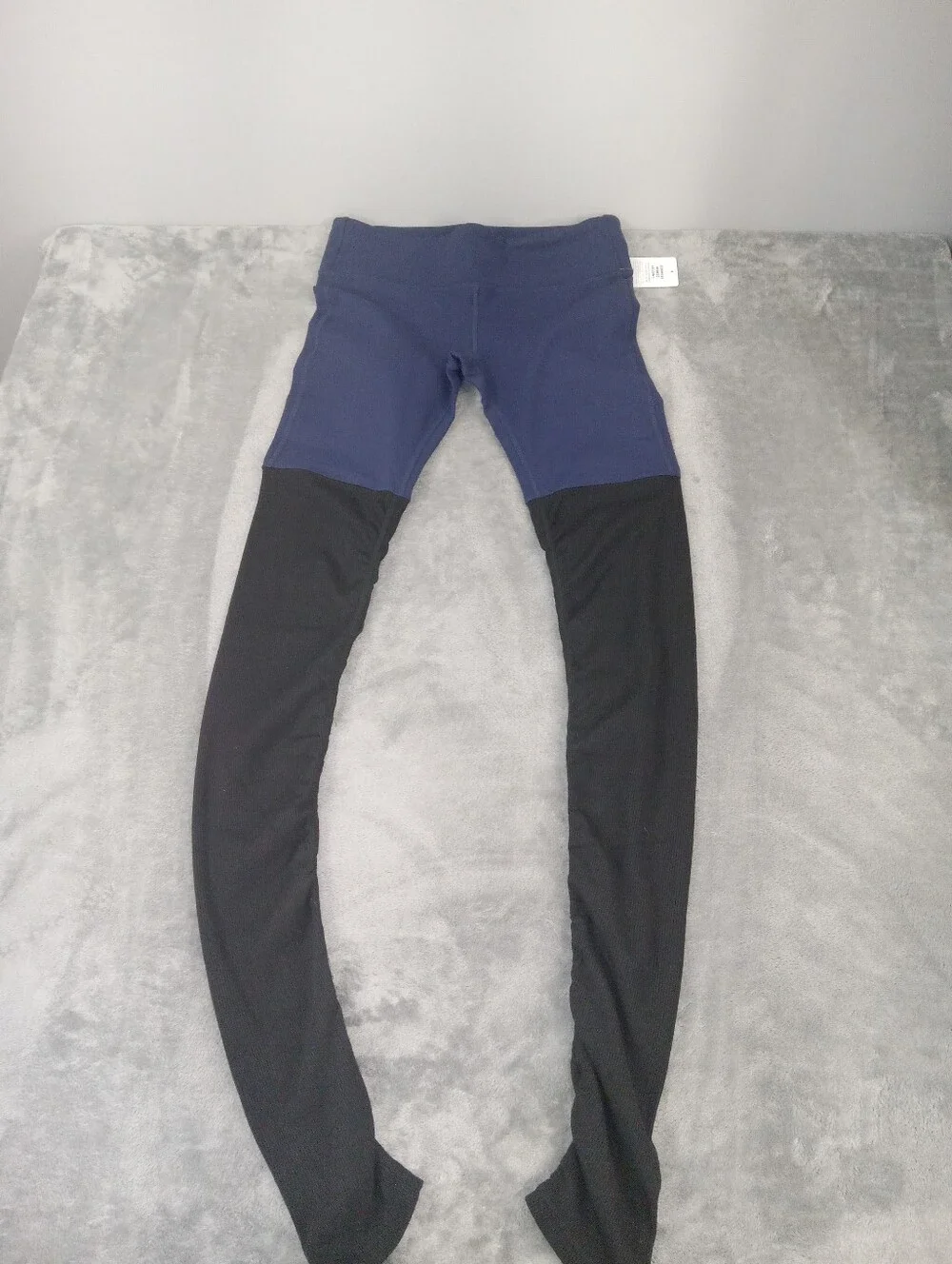Alo Yoga Goddess Ribbed Legging Scrunched Blue & Black Yoga Pants Women Size:L - Picture 2 of 9